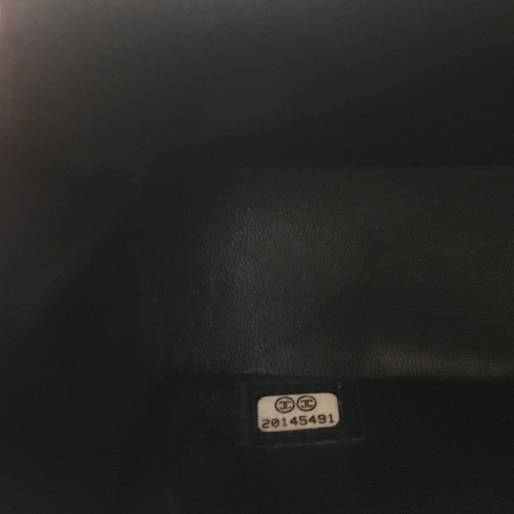 Rare CHANEL Runway Comic Shearling Flap Bag - Picture 5 of 6